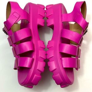 Women's Luck Step hot pink/orchid sandals, size 38/7.5 NWOT